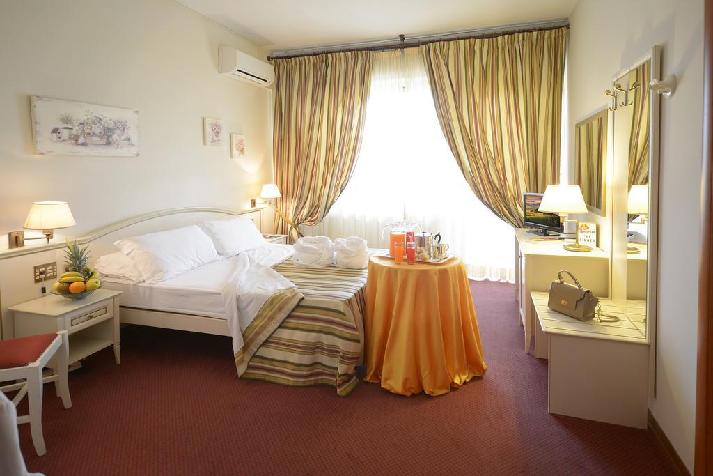 Hotel President Chianciano Terme Rom bilde