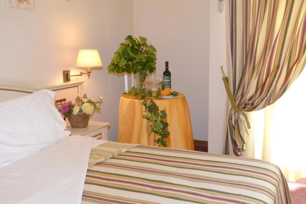 Hotel President Chianciano Terme Rom bilde
